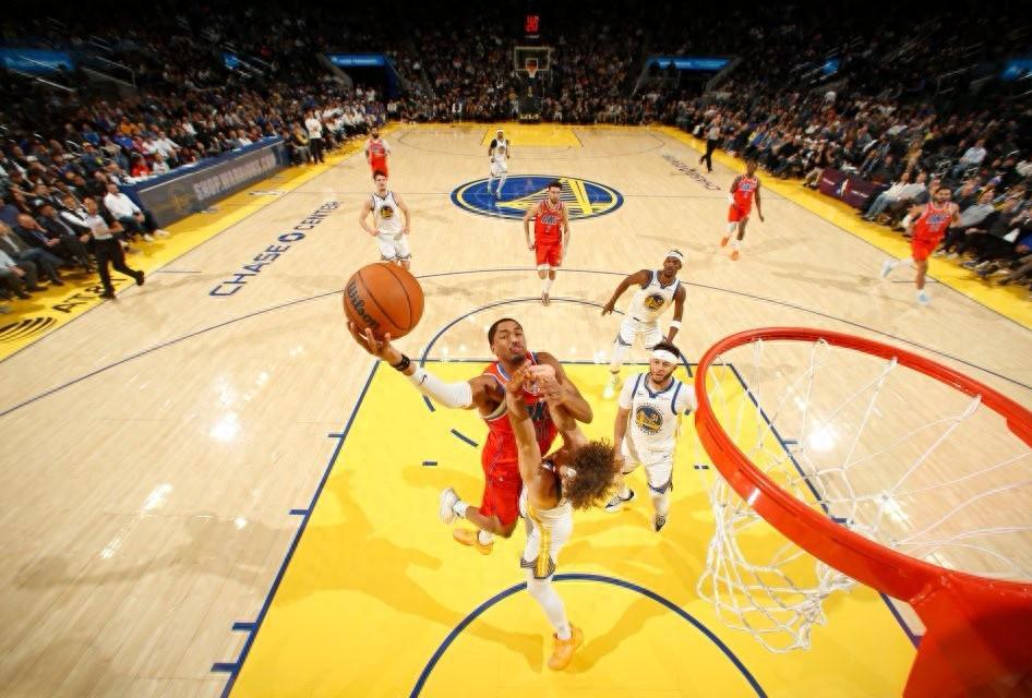 英超直播-豪取13连胜！夺冠概率90%，你们再这么打下去，未来5年联盟大结局